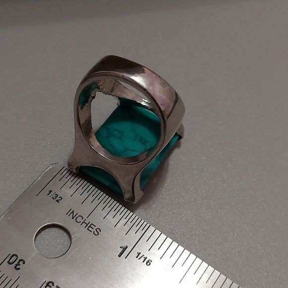 Faux Green Malachite Chunky Statement Cocktail Ring Size 9 Silver Tone - Picture 7 of 7